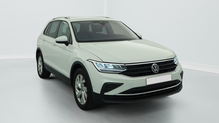 VOLKSWAGEN Tiguan 1.5 TSI 130ch BVM6 Active Blanc Pur