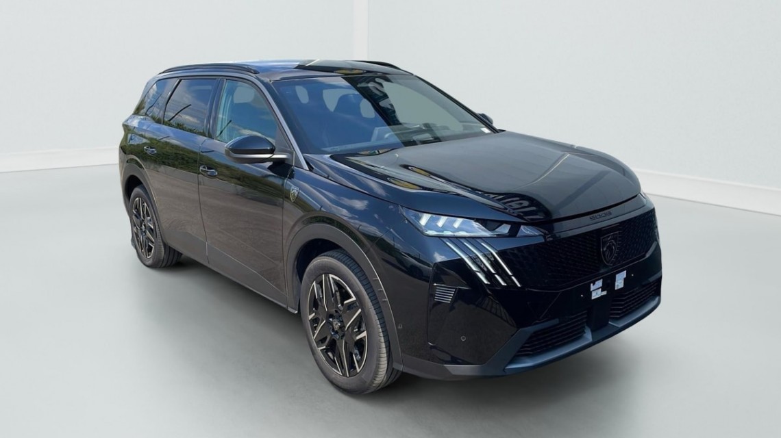 PEUGEOT 5008 HYBRID 145CH E-DCS6 GT Noir Perla Nera