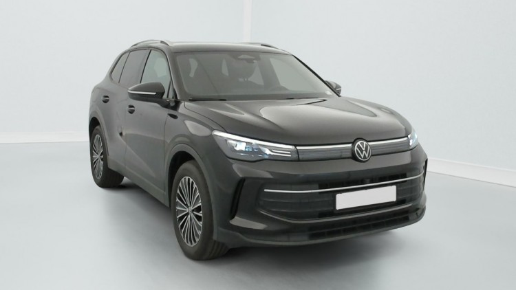 VOLKSWAGEN Tiguan 1.5 ETSI 150CH DSG7 LIFE PLUS Noir Ebéne