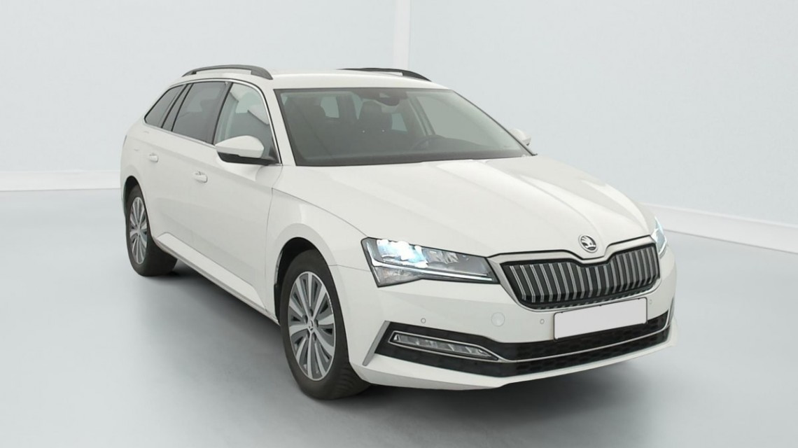 SKODA Superb Combi 1.4 TSI PHEV 218 CH DSG6 BUSINESS Blanc Cristal