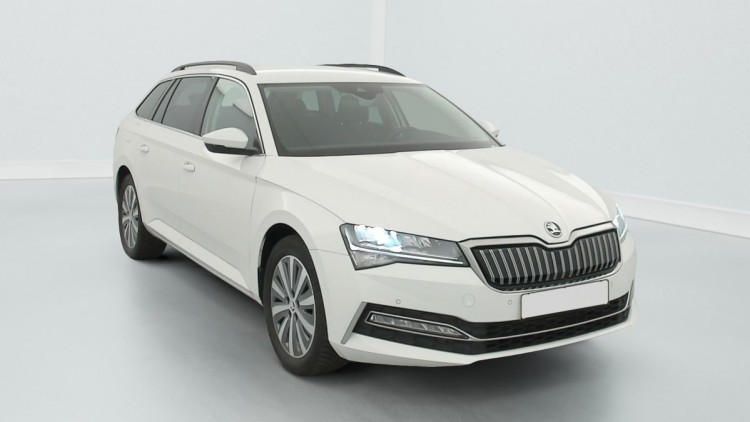 SKODA Superb Combi 1.4 TSI PHEV 218 CH DSG6 BUSINESS Blanc Cristal