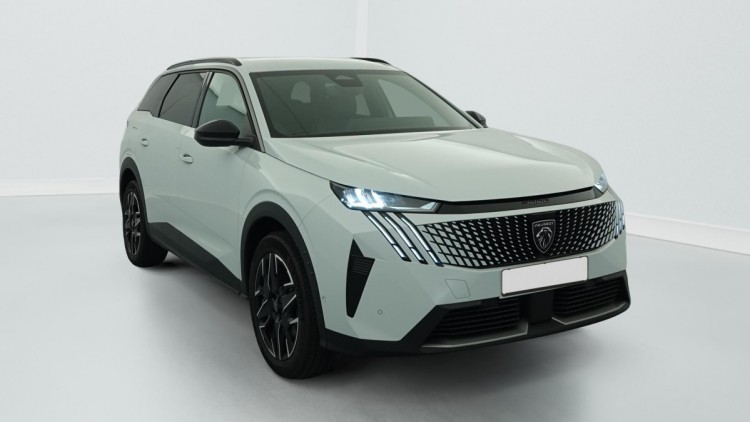 PEUGEOT 5008 HYBRID 145 CH E-DCS6 ALLURE Blanc Okenite