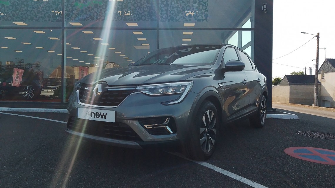 RENAULT Arkana mild hybrid 140 EDC FAP 22 Evolution 5p Gris