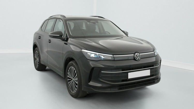 VOLKSWAGEN Tiguan 1.5 ETSI 150CH DSG7 LIFE PLUS Noir Ebéne