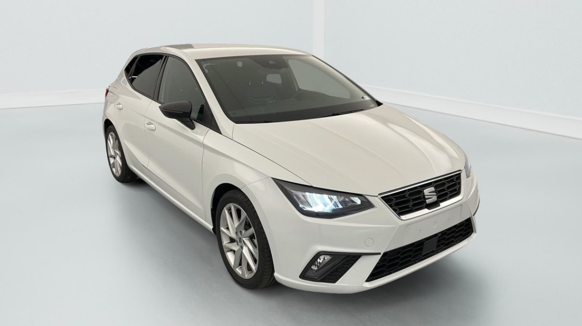 SEAT Ibiza 1.0 TSI 115 CH S S DSG7 FR Blanc Nevada