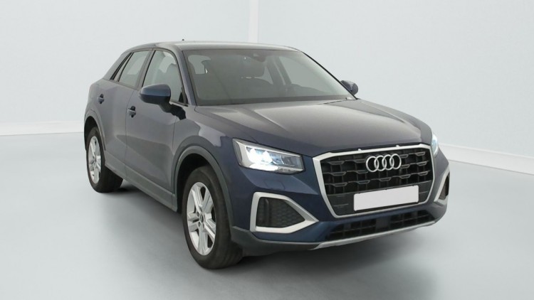 AUDI Q2 30 TFSI 110 BVM6 Design Bleu Navarre