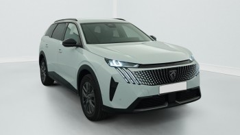 PEUGEOT 5008 HYBRID 145 CH E-DCS6 ALLURE d’occasion 902km révisée et livrable partout en France