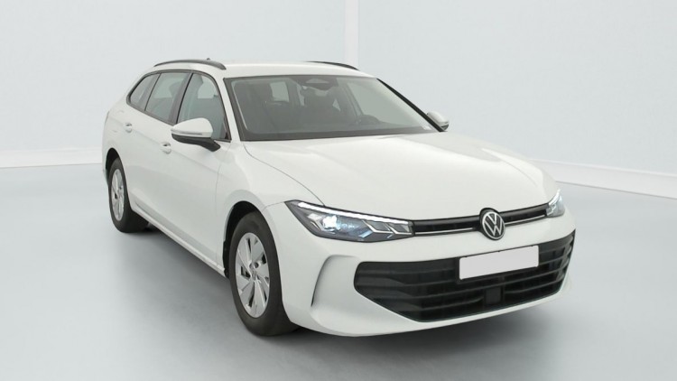 VOLKSWAGEN Passat 1.5 eTSI OPF 150 DSG7 Blanc Pur