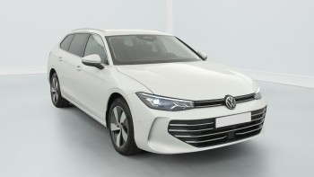 VOLKSWAGEN Passat 1.5 eTSI OPF 150 DSG7 Life Plus d’occasion 14290km révisée et livrable partout en France