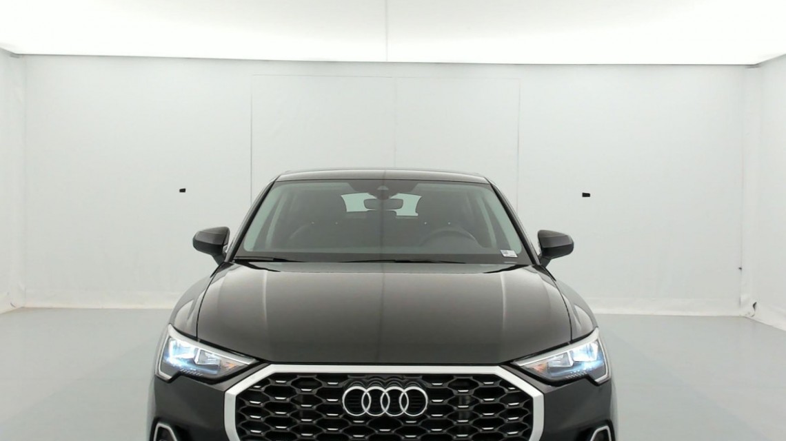 AUDI Q3 Sportback 35 TDI 150 ch S tronic 7 Design Noir Mythic