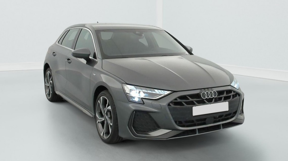 AUDI A3 Sportback TFSI e Hybride rechargeable 204 S tronic 6 S line Gris Daytona