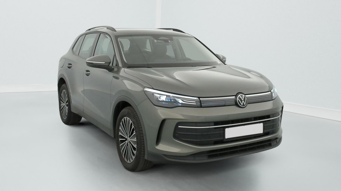 VOLKSWAGEN Tiguan 2.0 TDI 150ch DSG7 Life Plus Vert Cipressino