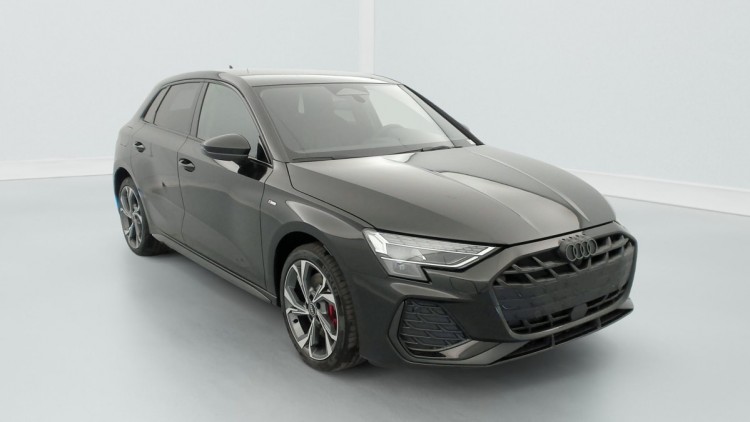 AUDI A3 Sportback 45 TFSI e Hybride rechargeable 272 S tronic 6 S line Noir Mythic