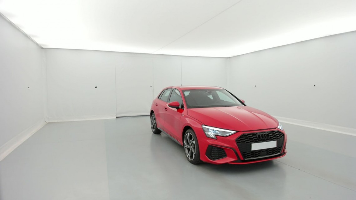 AUDI A3 Sportback 35 TDI 150 S tronic 7 S Line Rouge Tango