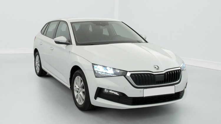 SKODA Scala 1.0 TSI Evo 110 ch BVM6 Business Blanc Lune