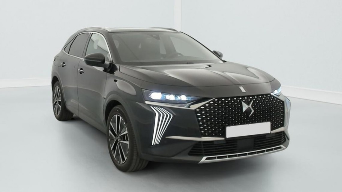 DS DS 7 Crossback Hybride Rechargeable E-Tense 300 EAT8 4x4 Rivoli Noir Perla Nera