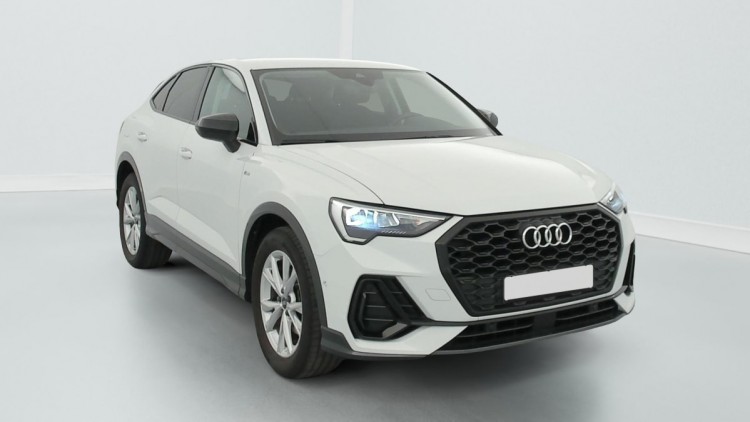 AUDI Q3 Sportback 35 TDI 150 ch S tronic 7 Design Blanc Glacier