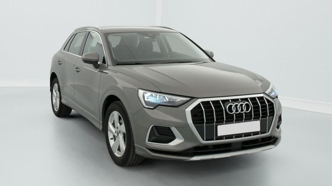 AUDI Q3 35 TDI 150 ch S tronic 7 Design Gris Chronos