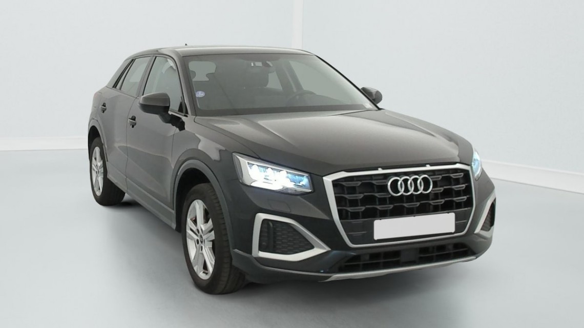 AUDI Q2 30 TFSI 110 BVM6 Business line Noir Mythic