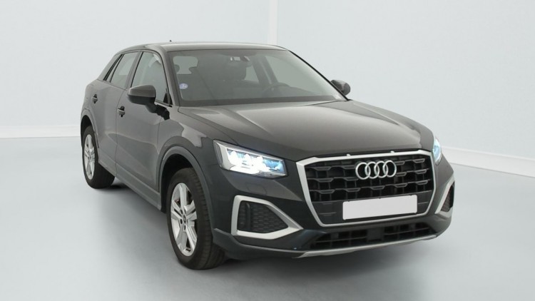 AUDI Q2 30 TFSI 110 BVM6 Business line Noir Mythic