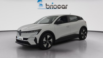 RENAULT Megane EV40 130ch standard charge Equilibre 5p d’occasion 26427km révisée et livrable partout en France