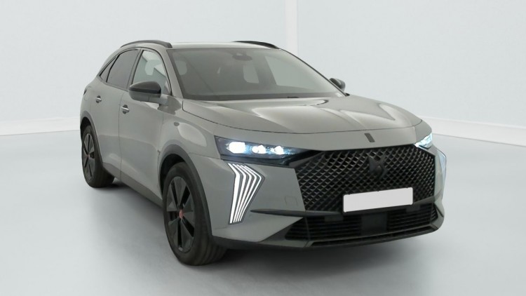 DS DS 7 Crossback Hybride Rechargeable E-Tense 300 EAT8 4x4 Performance Line + Gris Laqué