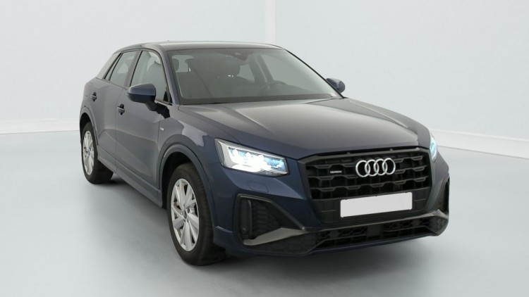 AUDI Q2 35 TDI 150 S tronic 7 quattro Design Luxe Bleu Navarre