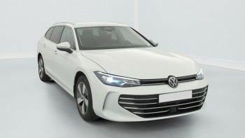 VOLKSWAGEN Passat 1.5 eTSI OPF 150 DSG7 Life Plus d’occasion 25541km révisée et livrable partout en France