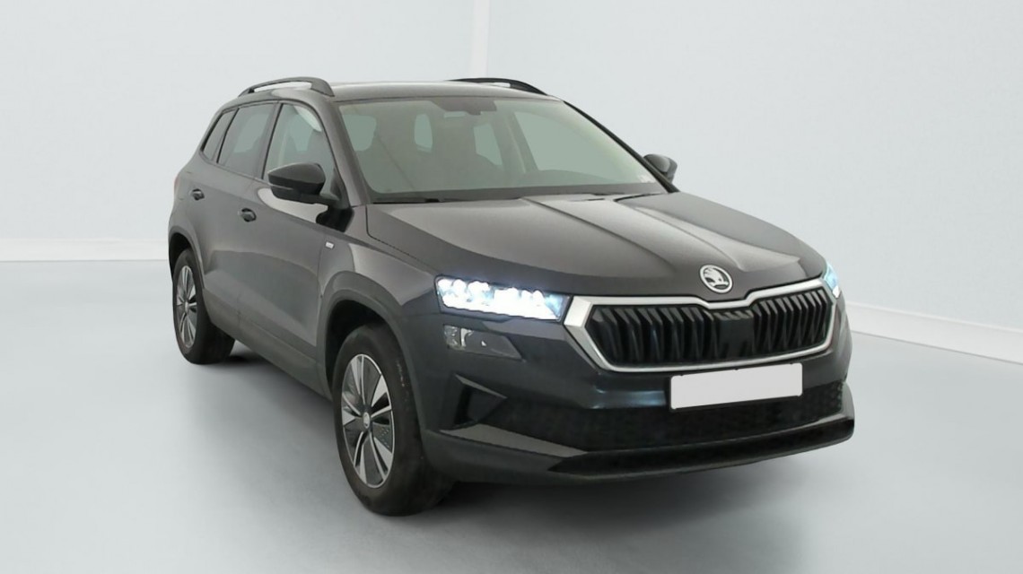 SKODA Karoq 2.0 TDI 150 CH DSG7 AMBITION 4X4 Noir Magic Nacré
