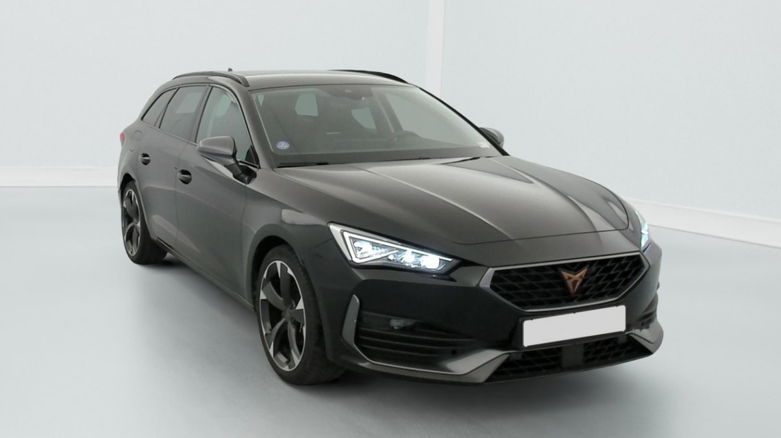 CUPRA Leon 1.5 eTSI 150 ch DSG7 V Noir Minuit