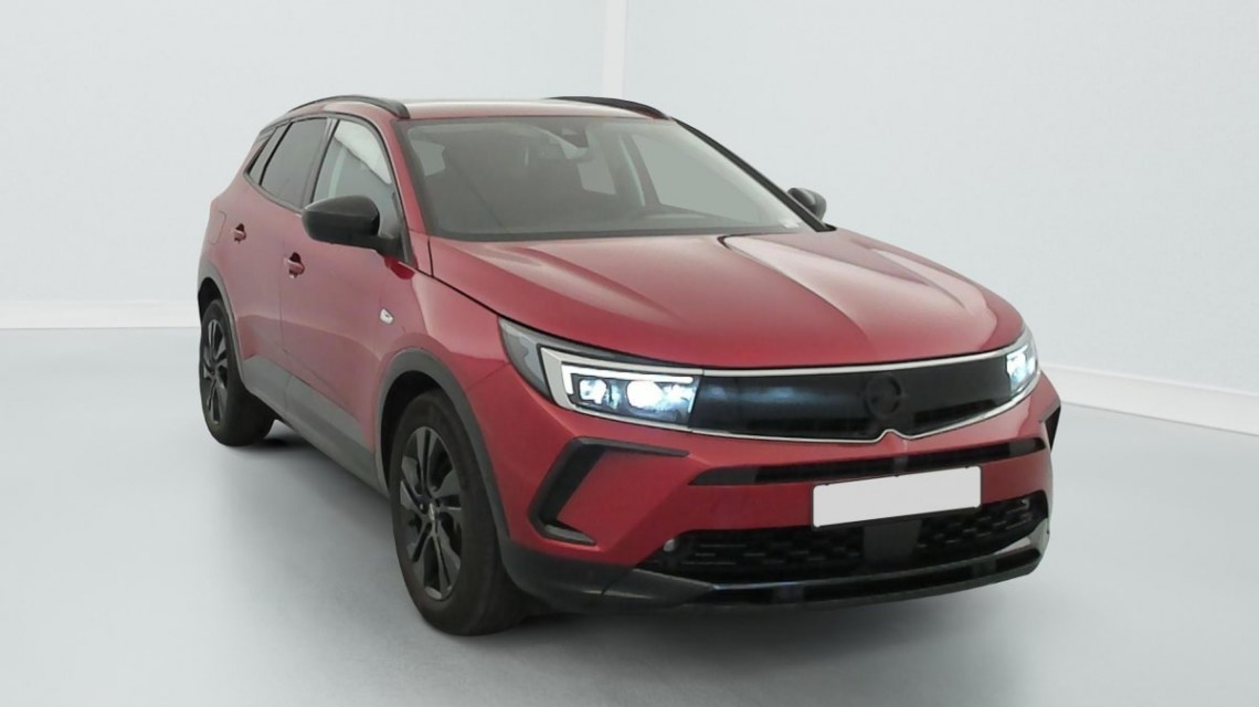 OPEL Grandland X 1.2 Turbo Hybrid 136 ch e-DCT6 GS Light Rouge Karmin