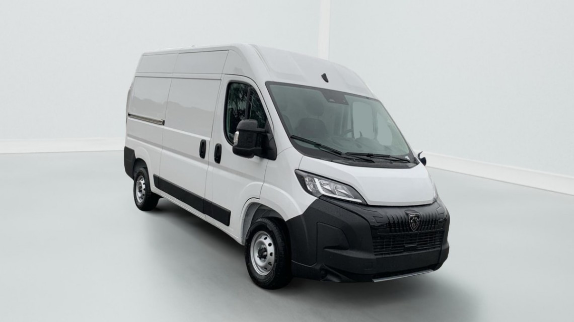 PEUGEOT Boxer Fg VUL BOXER FGN DIESEL 140 CH L2H2 3.3 T MANUELLE ACTIVE Blanc Icy