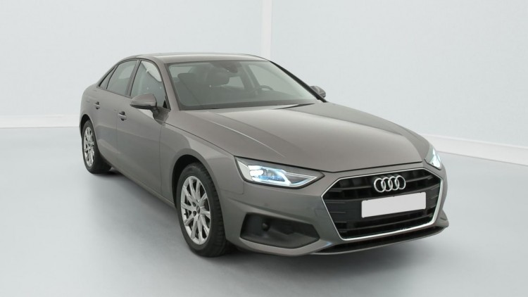 AUDI A4 30 TDI 136 S tronic 7 Design Gris Terra